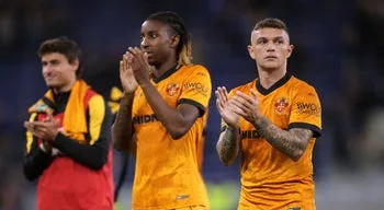 Wolves de César Peixoto batem West Brom e sobem a quartos no Championship