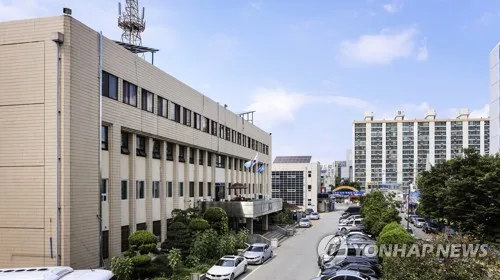 빌린 차로 무면허 뺑소니 30대 입건