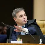 Investigação sobre Lulinha deve ficar no STF mesmo após pedido da PGR