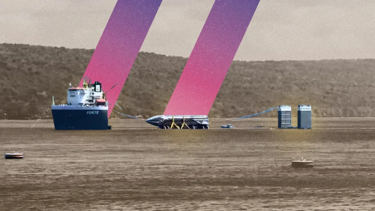 Starship : la fusée géante hissée hors de l’eau, cap sur le Texas pour une inspection inédite