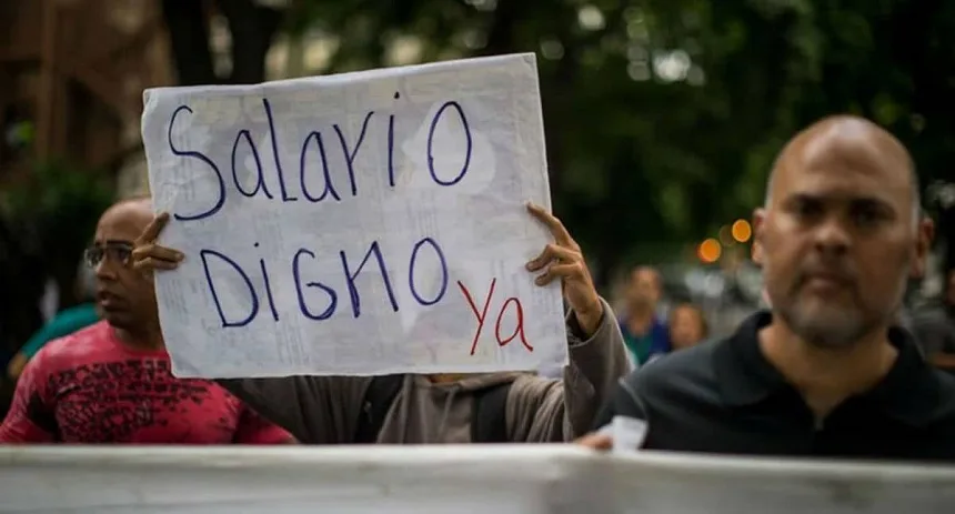 Maestros y sindicatos convocaron una marcha por salarios dignos el 24Sep, lo que debes saber
