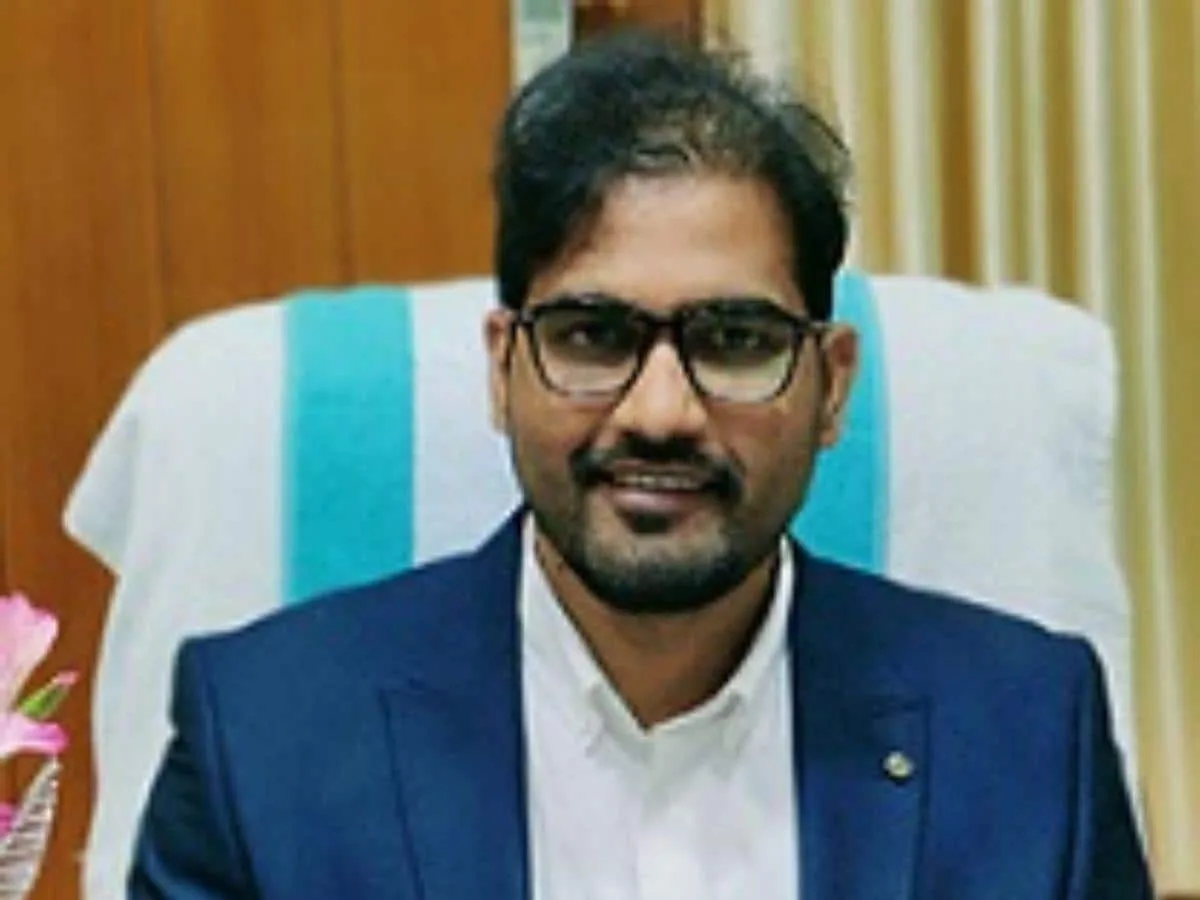 Karnataka MSME director not missing, away in UP due to father's health