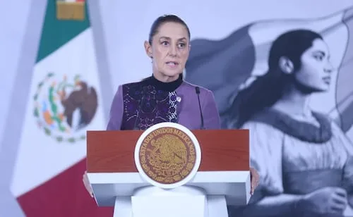 Sheinbaum propone prohibir doble nacionalidad a gobernadores y al presidente de México; hace referencia a caso Cabeza de Vaca