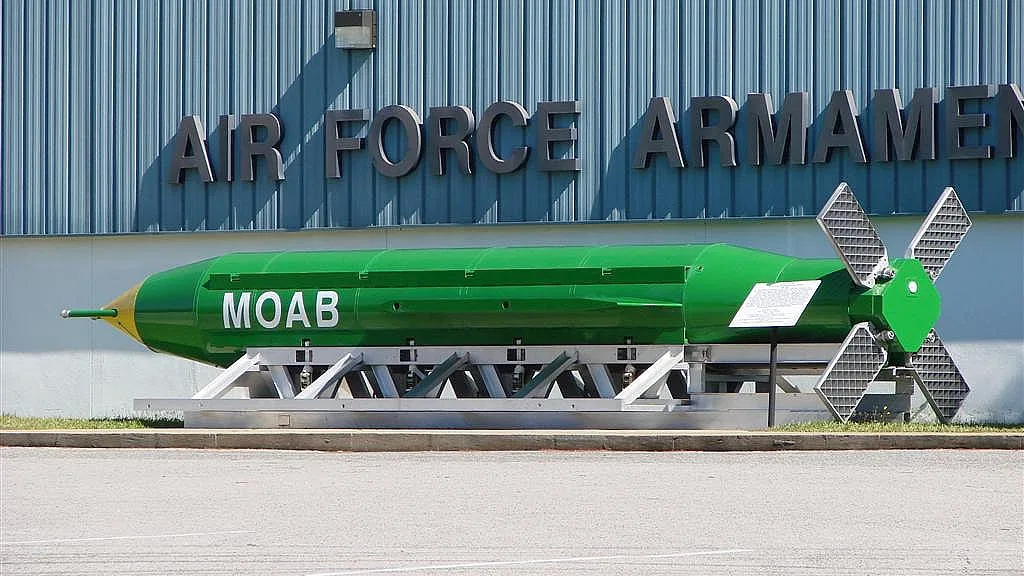 Irão. EUA podem vir a usar a "mãe de todas as bombas", a mais forte não-nuclear do arsenal norte-americano