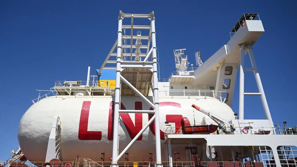 Gas lobby gets its wish as Labor changes reserve scheme