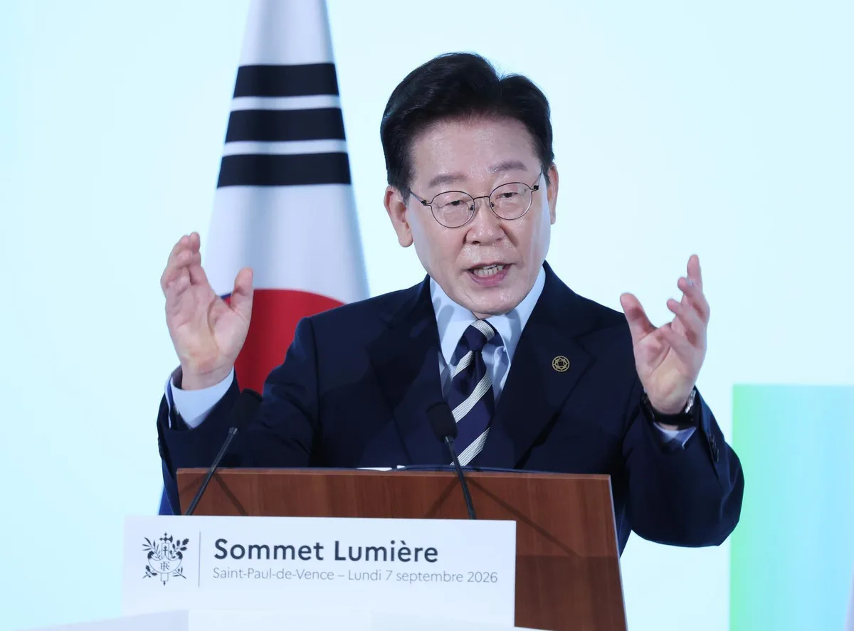 李 “韓-佛, 영화-영상 산업에 각각 8000억원 투자”