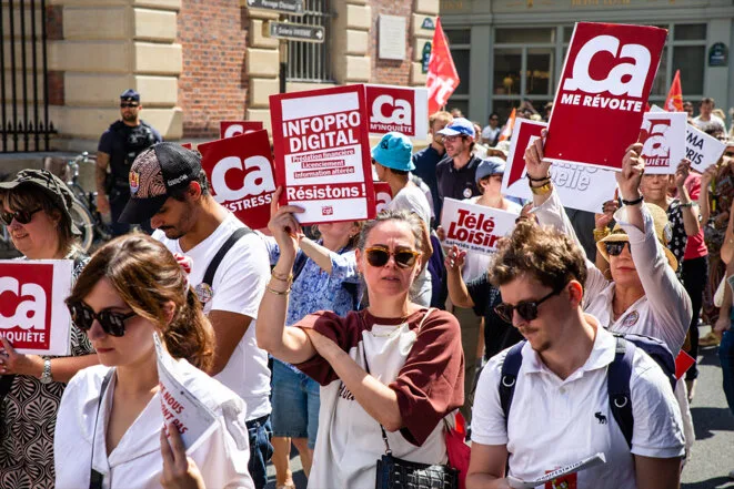La bataille de l’IA gagne le plus grand groupe de presse professionnelle de France