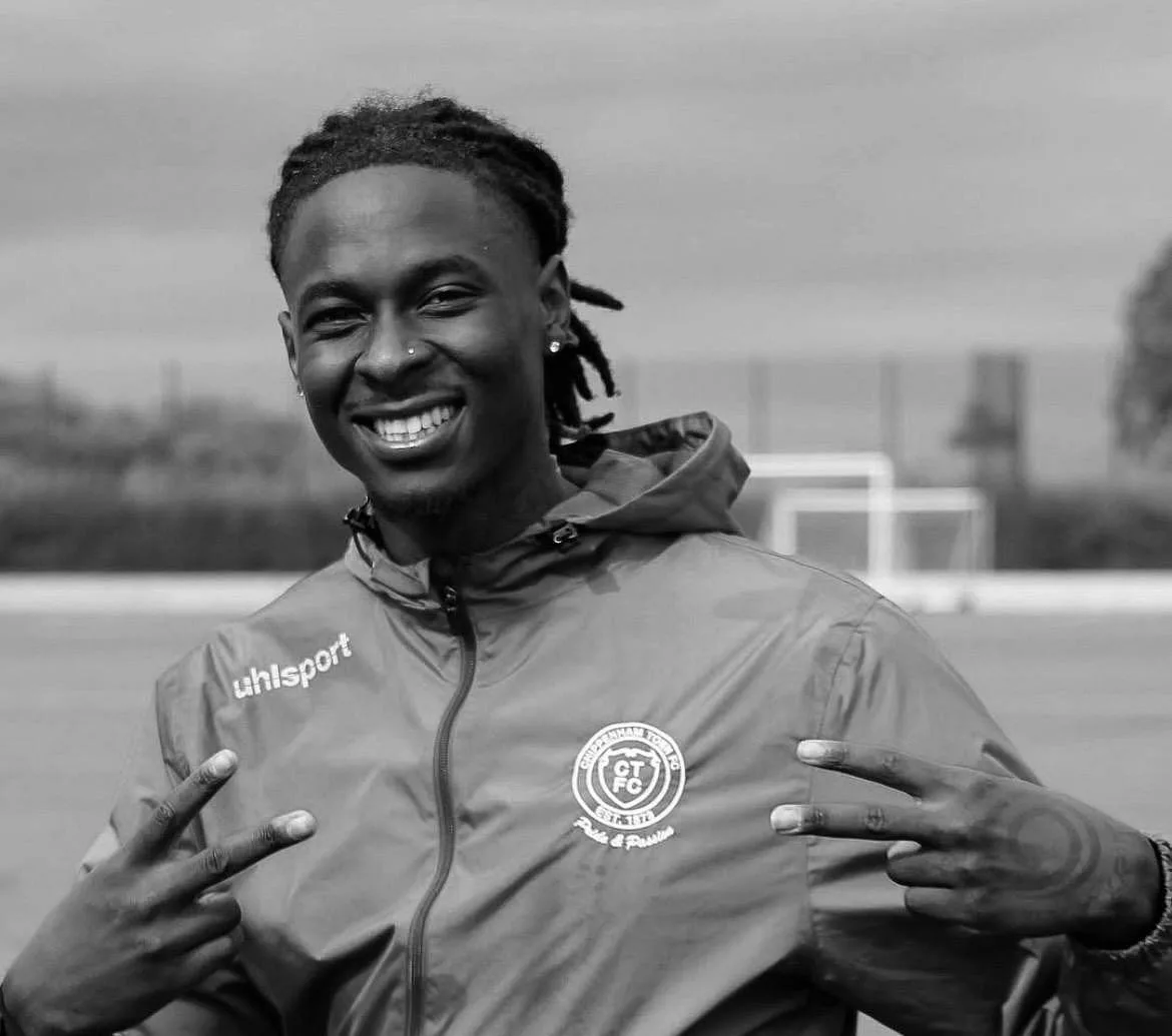 Jogador do Real Massamá morre durante particular frente ao Estrela da Amadora