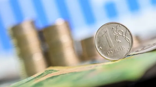 Инфляция в России в августе снизилась до 13,7%