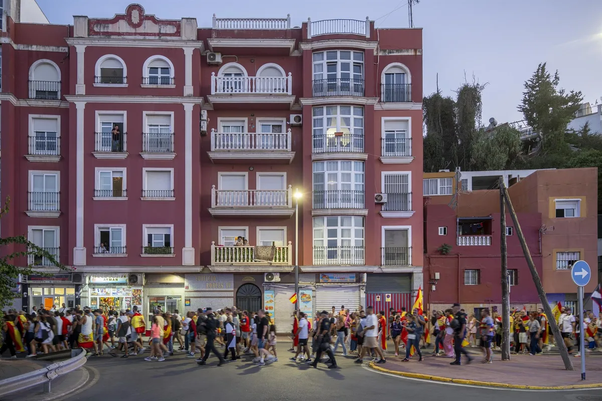 Los ceutíes vuelven a la calle en una "sentada pacífica" contra la violencia y el "abandono" del Gobierno