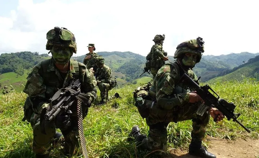 Combates entre el Ejército y las disidencias en Tuluá, Valle del Cauca, dejaron un soldado muerto y un suboficial herido