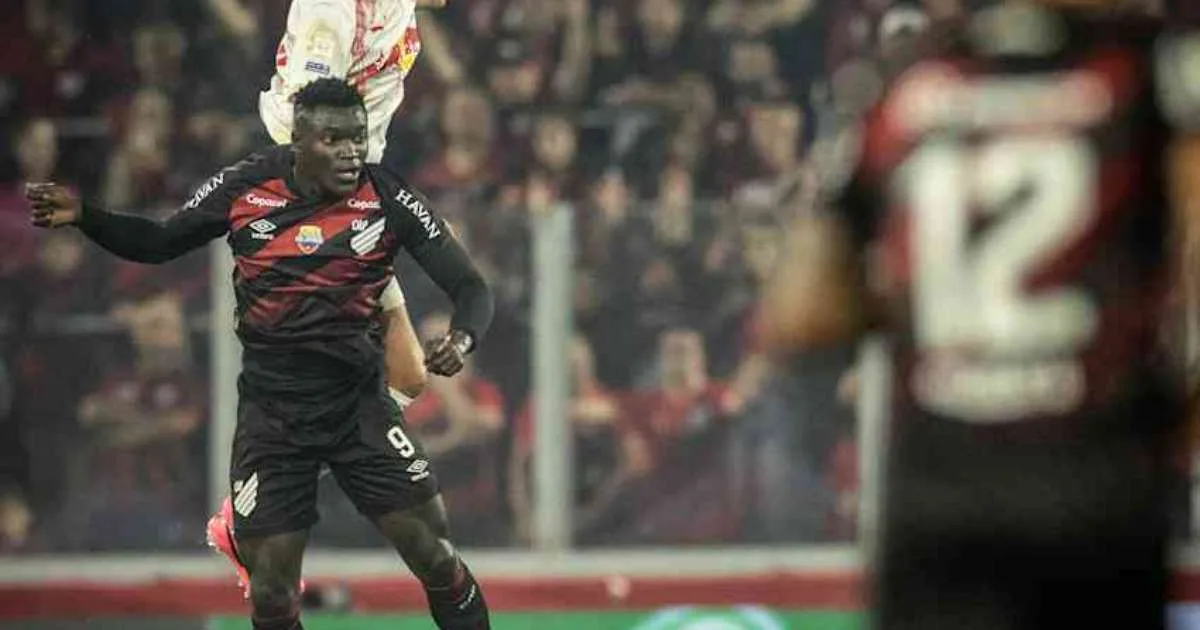 Athletico arranca empate com Red Bull Bragantino pelo Brasileirão
