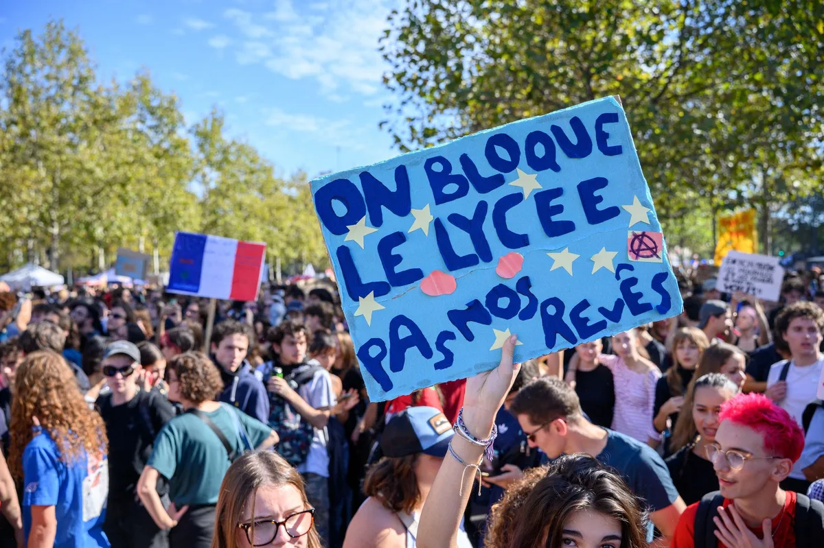« Lycéens en lutte : n’éteignons pas l’espérance »