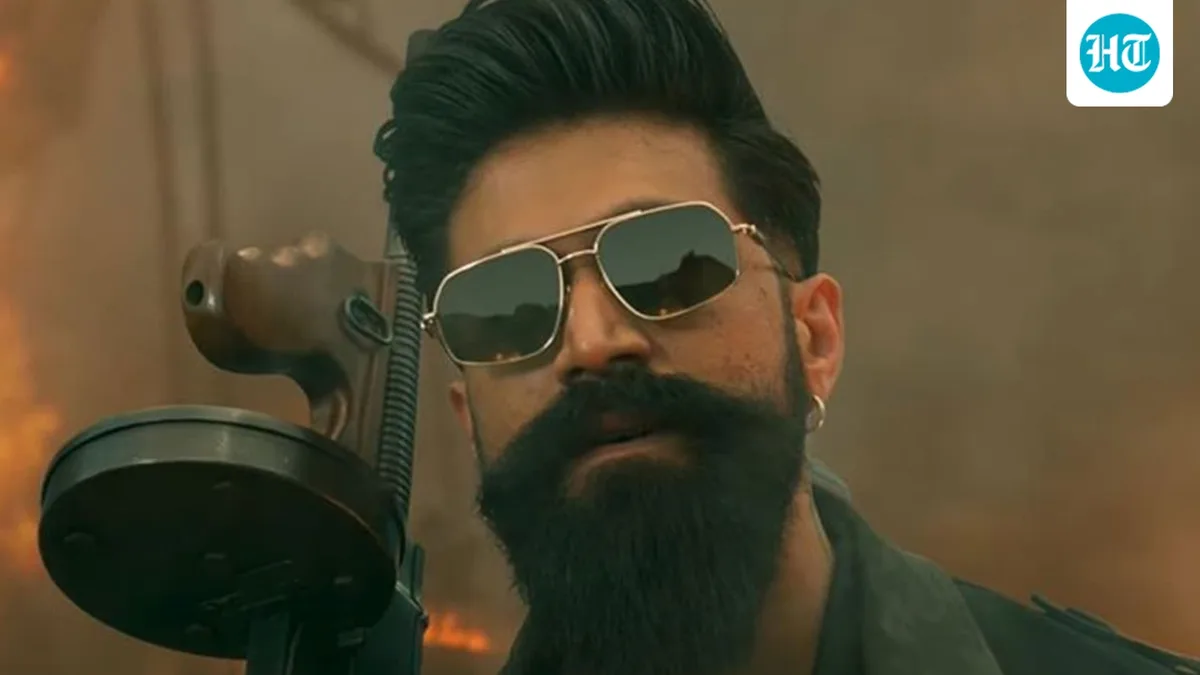 Twitter user claims to have received legal notice from team Toxic over pointing out ratings of Yash-starrer