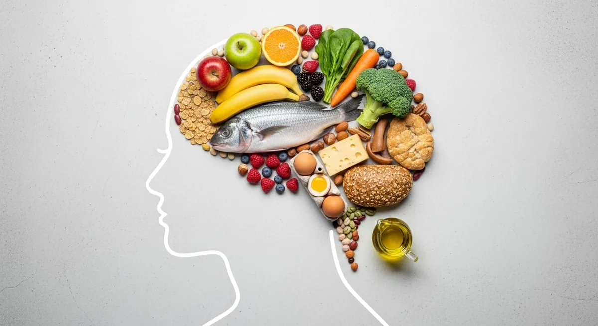 Qué vitamina se vinculó con menos riesgo de demencia y en qué alimentos se encuentra