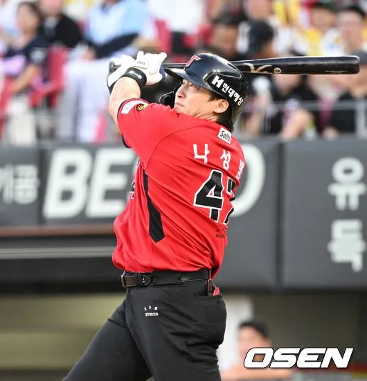 '50% 전력' 김도영 공백, 운명의 AG 랠리 7경기...작년엔 최형우 있었는데 올해는 캡틴이 이끌까