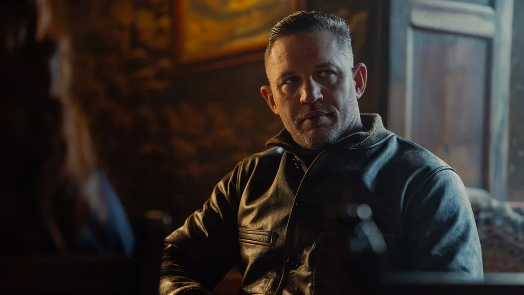 ‘Terra da Máfia’: Série com Tom Hardy e Helen Mirren é RENOVADA para a 3ª temporada!