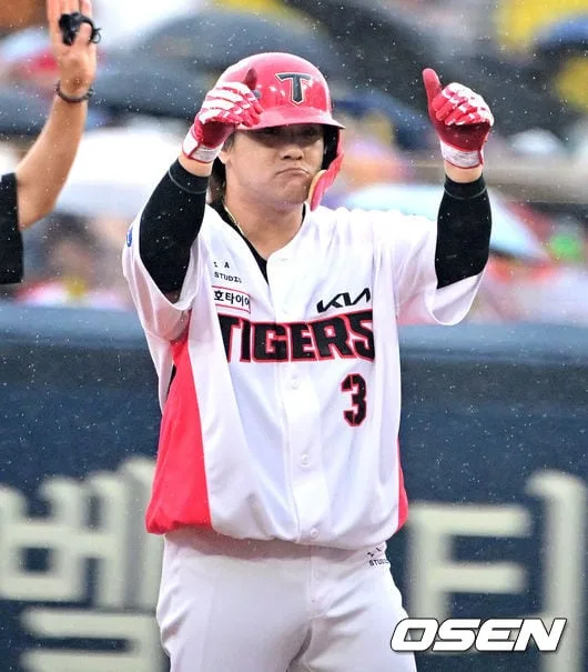 KIA、初回5得点でLG撃破