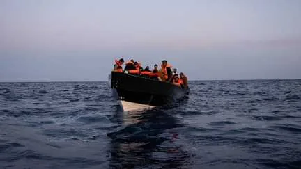 Sept personnes sont mortes et 50 migrants ont été secourus au large de la Libye, rapporte une ONG