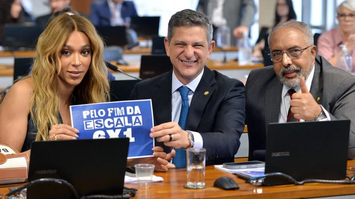 Paulo Paim se emociona ao falar sobre fim da escala 6×1 e relembra trajetória: ‘O dia chegou’