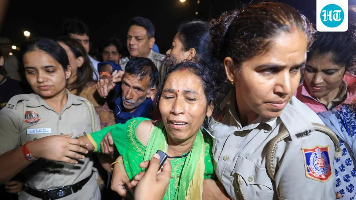 Rahul Gandhi's visit, crackdown, hunger strike threat: Inside a long night at India Gate during protest by Ankita Bhandari's parents
