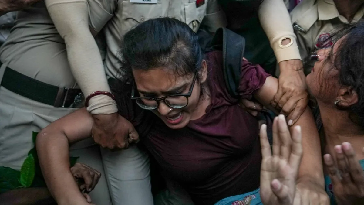 ‘For 5 hrs, no one knew where she was’: AISA says Neha Bora detained at RK Puram police station