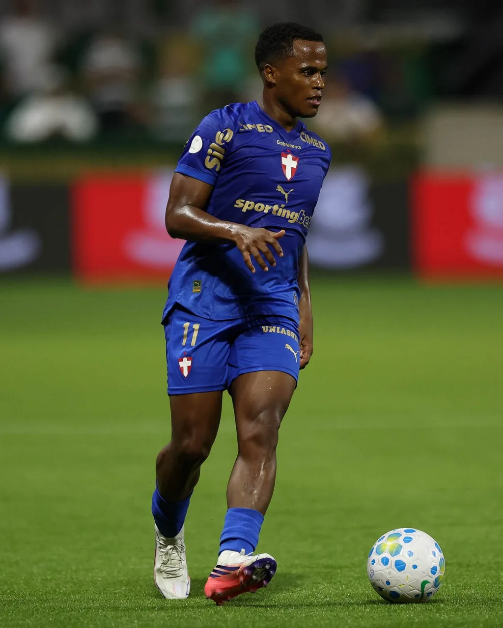 Arias tem lesão na coxa e vai desfalcar o Palmeiras