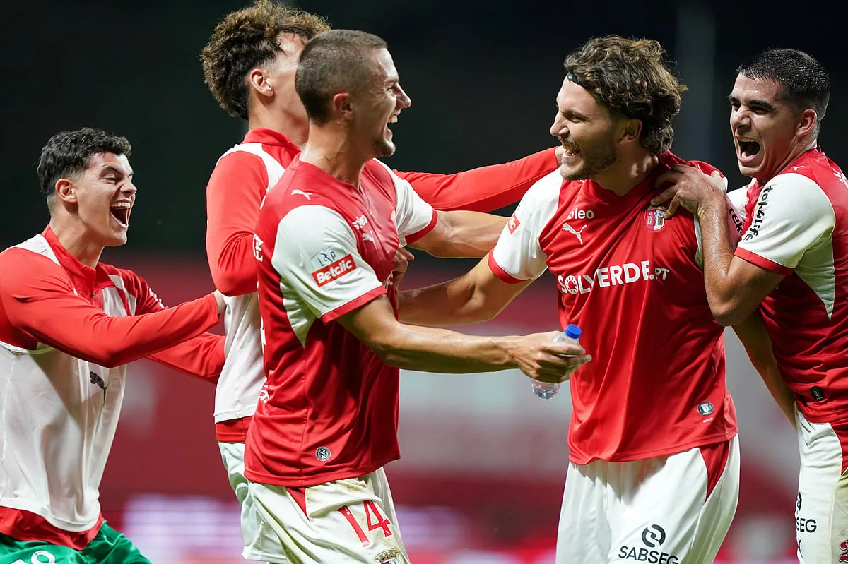 Sporting de Braga volta às vitórias na receção ao Estoril Praia