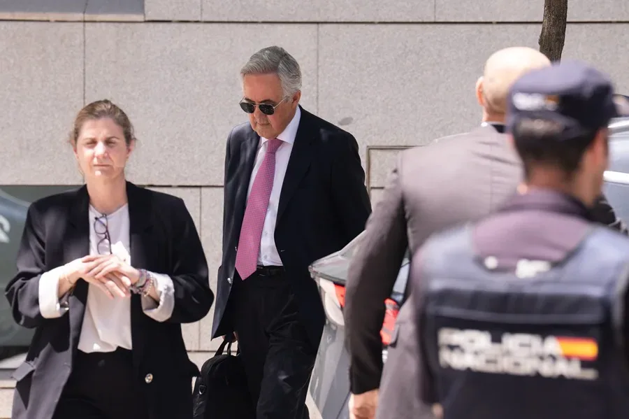 Prestamista de Plus Ultra niega que blanqueara dinero del rescate del Gobierno de España