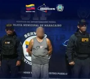 Atrapado hombre acusado de violar a una mujer de 51 años de edad