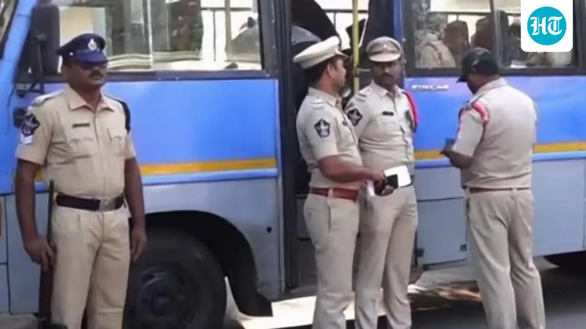 Bodies of 1 woman, 5 children found in Karnataka lake, probe underway: Police