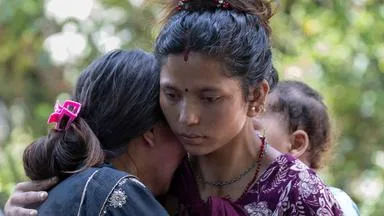 Nothelferin in Nepal: "Hilfe von außen sehr, sehr notwendig"