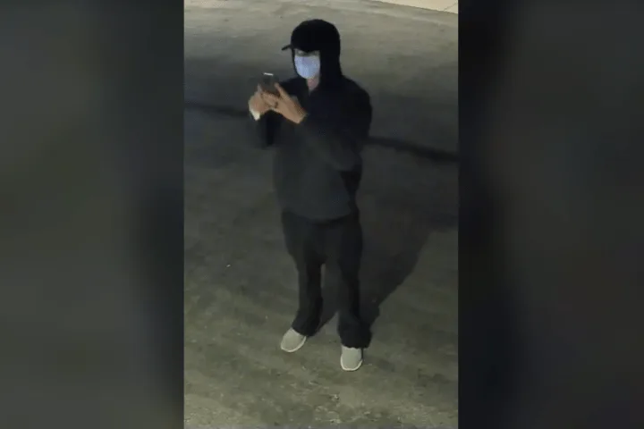Suspect sought after neo-Nazi, anti-Black imagery placed at Ontario business
