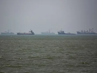 La réunion prévue entre l’Iran et les pays du Golfe sur le détroit d’Ormuz lundi est finalement reportée