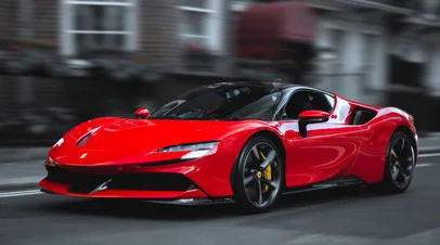 В США первый электромобиль Ferrari продали на аукционе за $40 млн