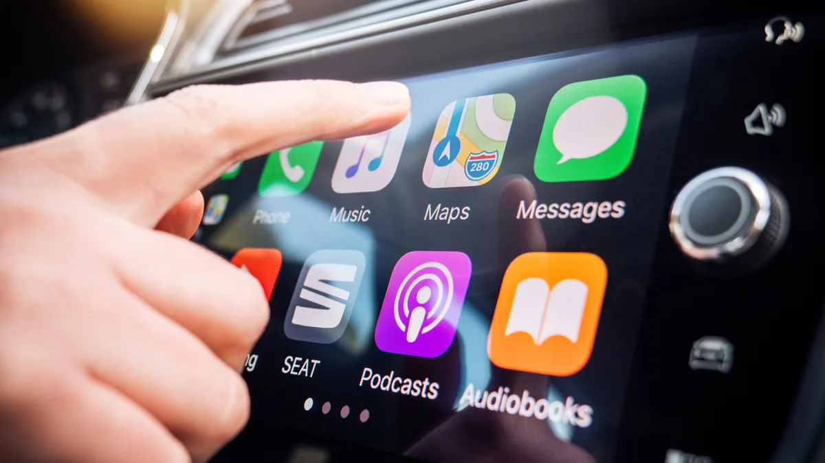 How to stop Siri from interrupting while you're using CarPlay
