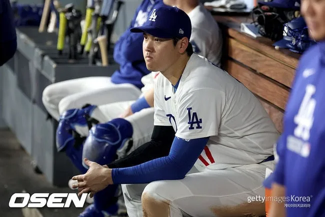 WS 3연패 도전, 이렇게 허무하게 끝나나…다저스 탈락 확률 97.6%, ‘역사상 단 1번’ 리버스 스윕 가능할까
