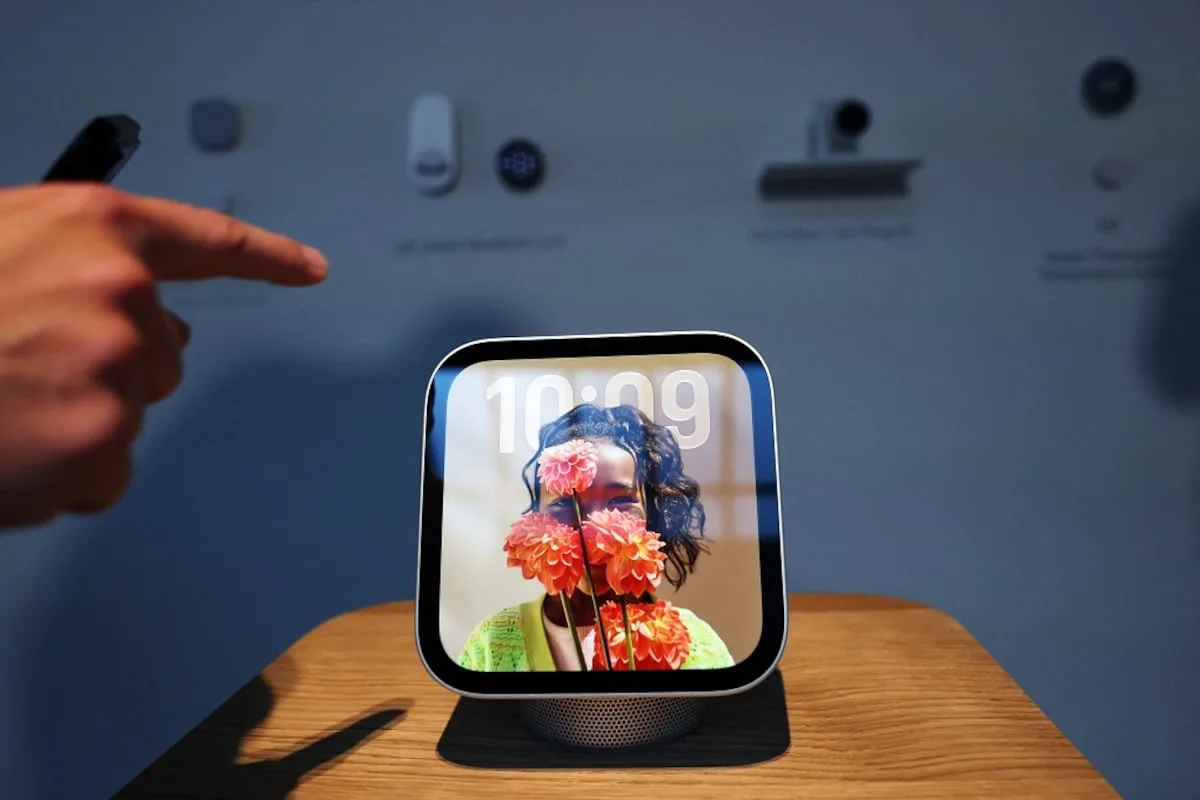 Apple showcases updated Siri AI among new smart home products