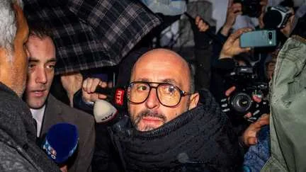 Jacques Moretti, principal suspect dans l'incendie de Crans-Montana, placé en détention provisoire pour violences conjugales