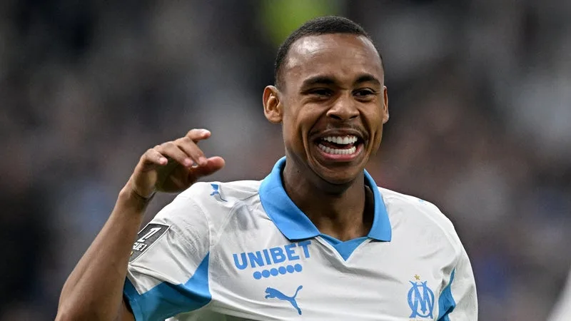 Mercato: "Ce n'est pas non plus le joueur à garder à tout prix", Dugarry assure que Paixao n'est pas "intransférable"
