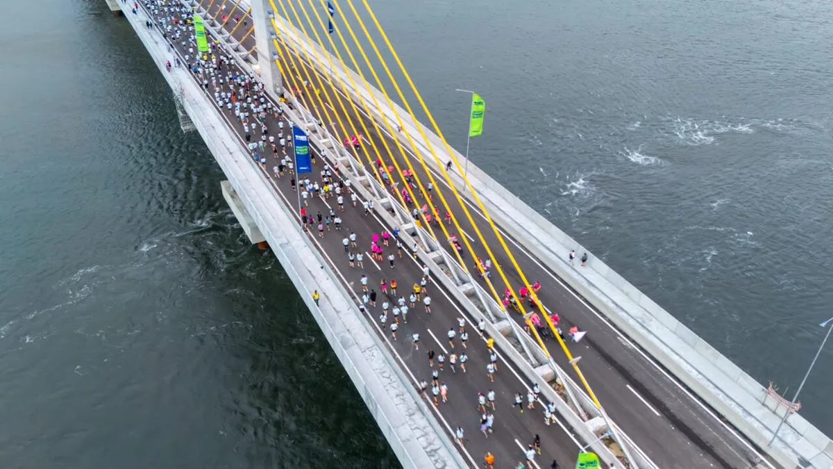 Ponte de Guaratuba será interditada na véspera do feriado; veja horários e mudanças no trânsito