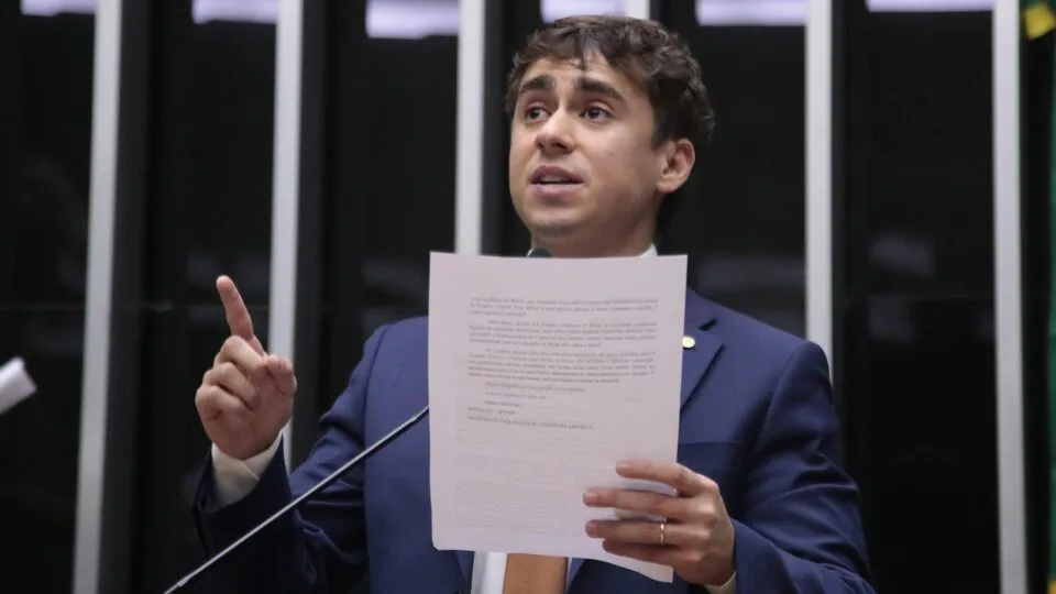 Nikolas Ferreira rebate esquerda e explica salto no patrimônio declarado