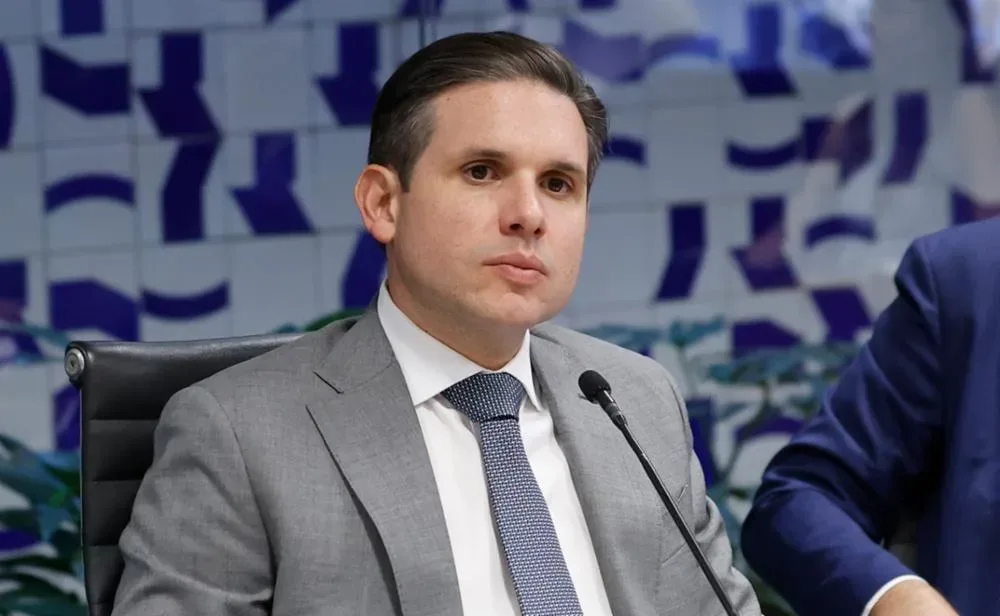 Hugo Motta, presidente da Câmara, declara apoio a Lula na Paraíba: ‘O melhor para o país’