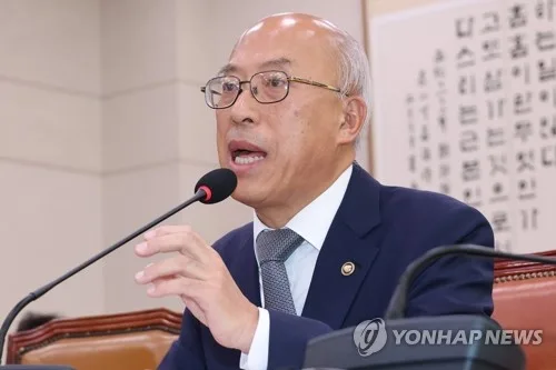 법제처장 "대법원장 제청권은 제안 의미…재제청, 헌법상 책무"