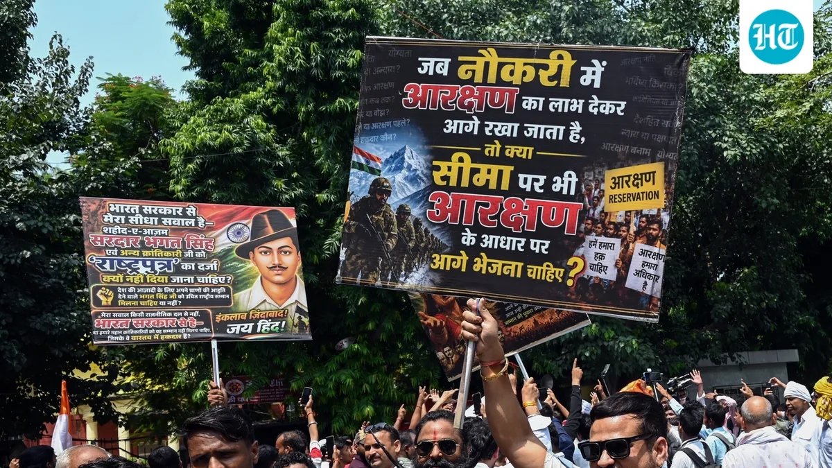 ‘Reservation Hatao Andolan’ protesters say govt agreed to talks on reform, clarify movement is not over yet