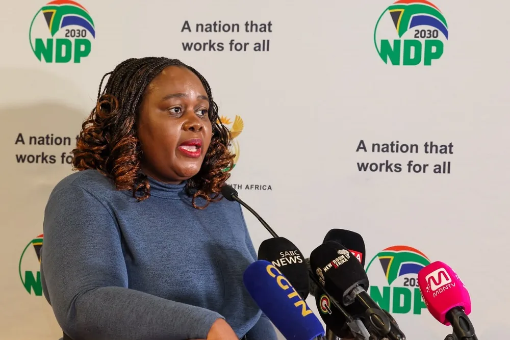 Minister Kubayi launches National Free Wills week