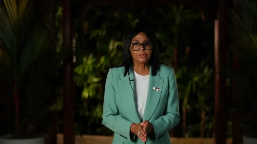 VIDEO: Delcy Rodríguez dice que adjudicarán 4.000 viviendas antes de finalizar el año para damnificados por los terremotos
