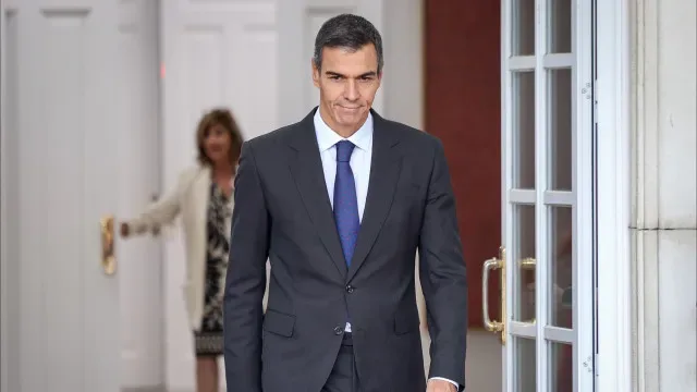 Sánchez diz que dados provam política migratória responsável de Espanha