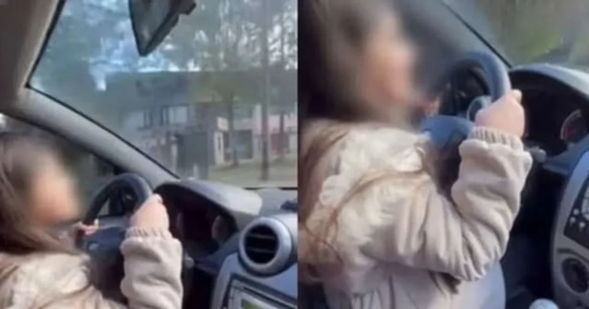 ¡Qué grande la piloto!, la frase del padre que grabó a su hija de 9 años manejando un auto