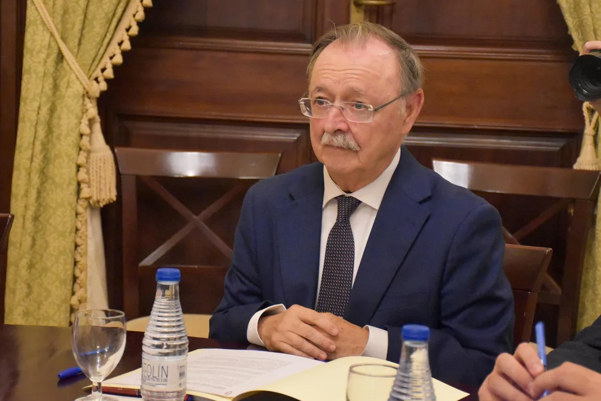 Vivas pide a los vecinos de Ceuta "unidad, templanza, firmeza y serenidad" y destaca su "comportamiento ejemplar"